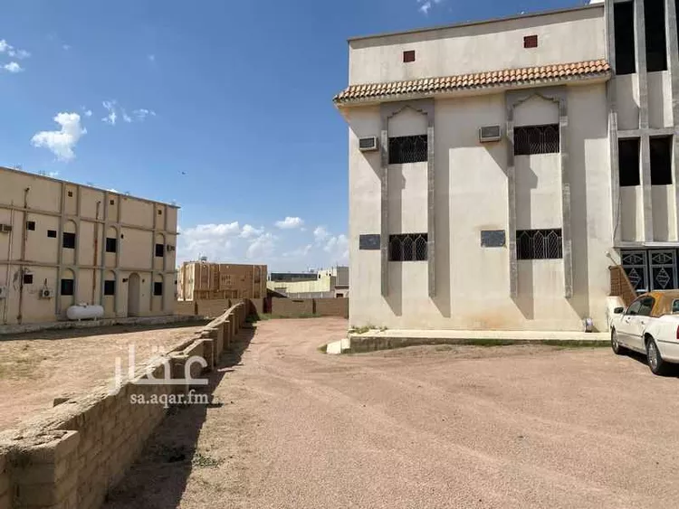 عمارة للبيع في شارع الكوت ، حي ج6 ، الطائف ، الطائف صورة 3