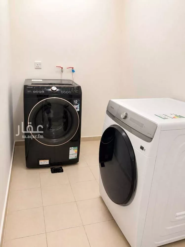 فيلا للإيجار في شارع الابحار, حي العارض, مدينة الرياض, منطقة الرياض صورة 2
