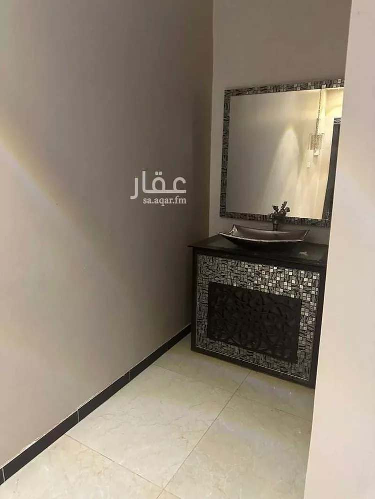 فيلا للإيجار في شارع ابراهيم الجفالي, حي العوالي, مدينة الرياض, منطقة الرياض صورة 5