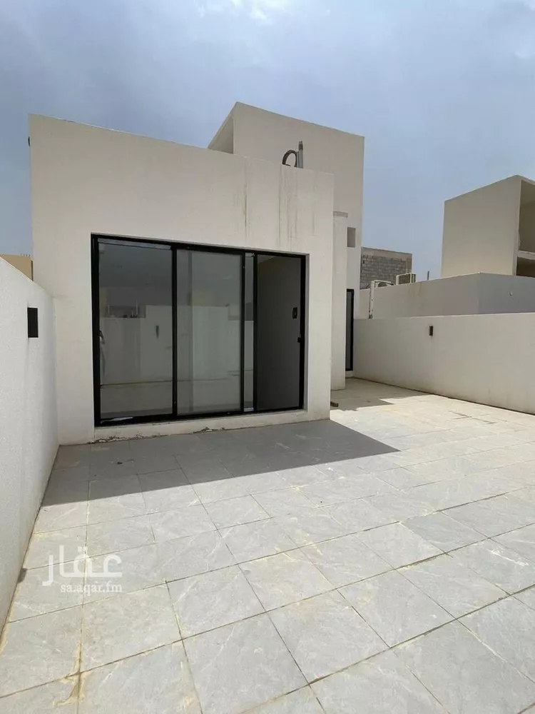 فيلا للبيع في شارع عبدالله القيرواني, حي الرمال, مدينة الرياض, منطقة الرياض 12