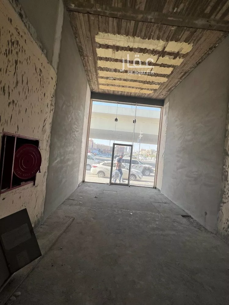 محل للإيجار في شارع الملك عبدالعزيز ابن عبدالرحمن سعود الفرعي, حي الصحافة, مدينة الرياض, منطقة الرياض صورة 2