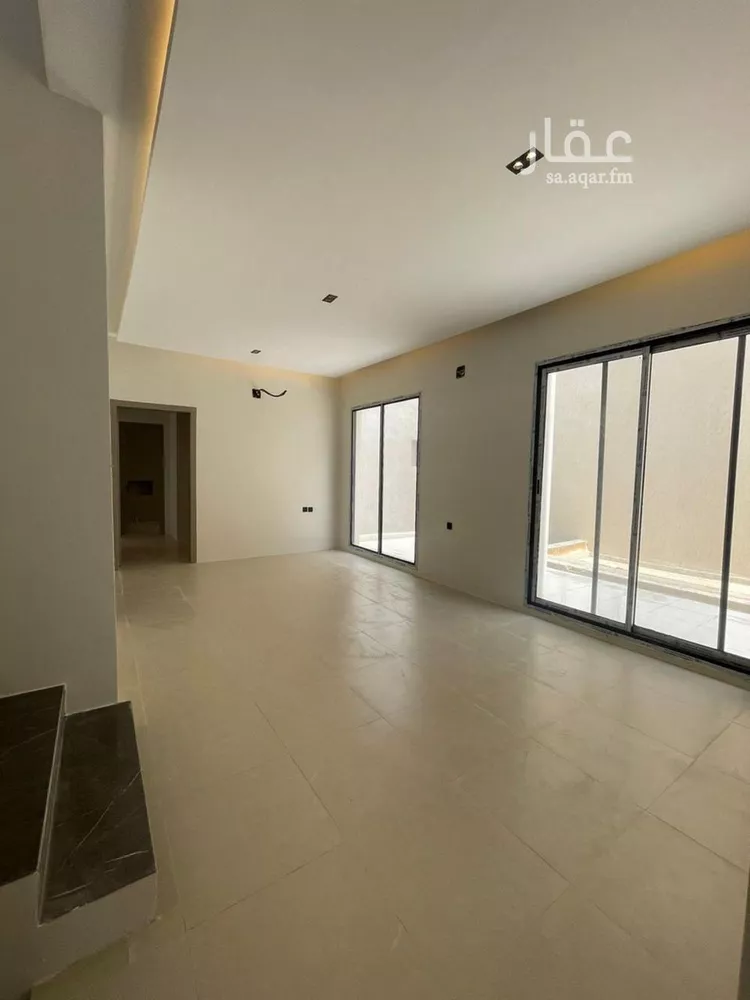 فيلا للبيع في شارع عبدالله القيرواني, حي الرمال, مدينة الرياض, منطقة الرياض 10