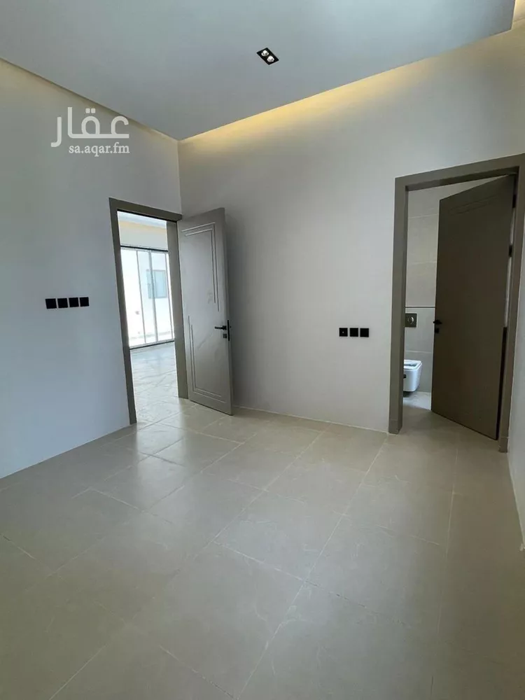 فيلا للبيع في شارع عبدالله القيرواني, حي الرمال, مدينة الرياض, منطقة الرياض 16