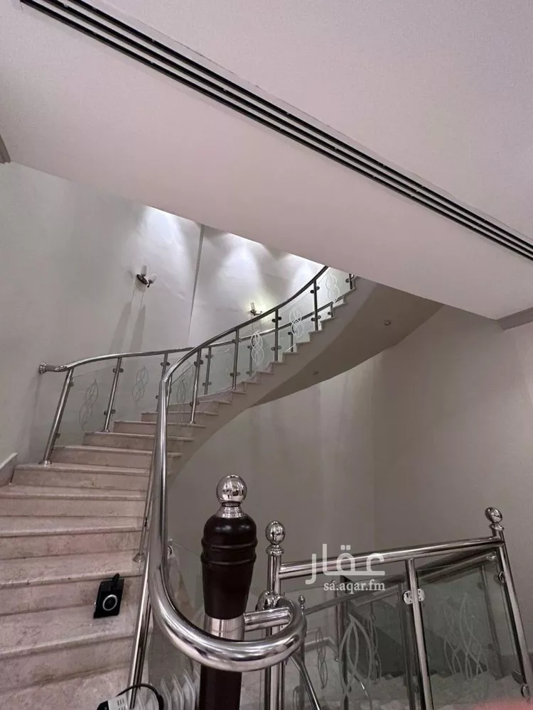 فيلا للبيع في شارع رقم 288, حي الياسمين, مدينة الرياض, منطقة الرياض صورة 2