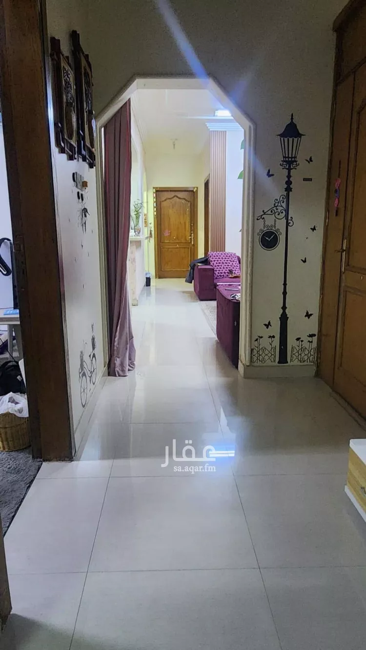 فيلا للبيع في شارع شهيد الدين ثم الوطن عبدالمغنى عواض الث, حي الشهداء, مدينة الرياض, منطقة الرياض صورة 2