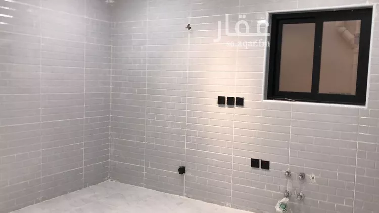 Building for Rent in Al Hofuf Al Shorouq 23