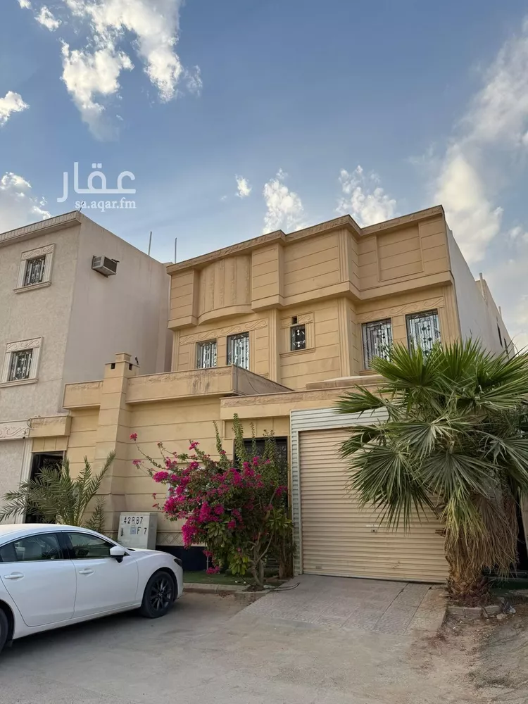 فيلا للبيع في شارع محمد سرور الصباغ, حي الرمال, مدينة الرياض, منطقة الرياض صورة 2