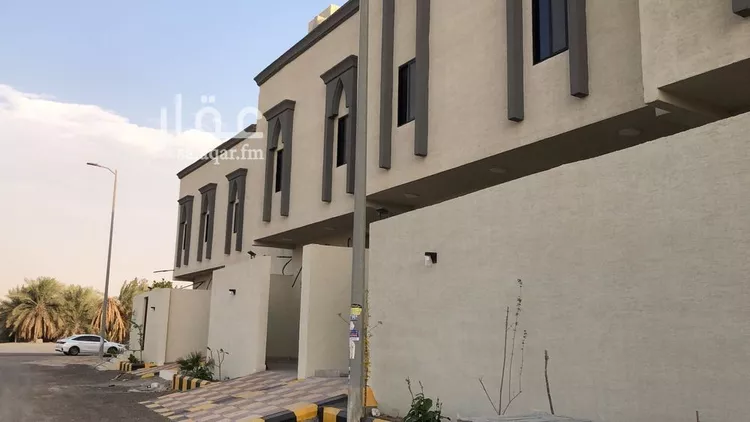 Building for Rent in Al Hofuf Al Shorouq 21