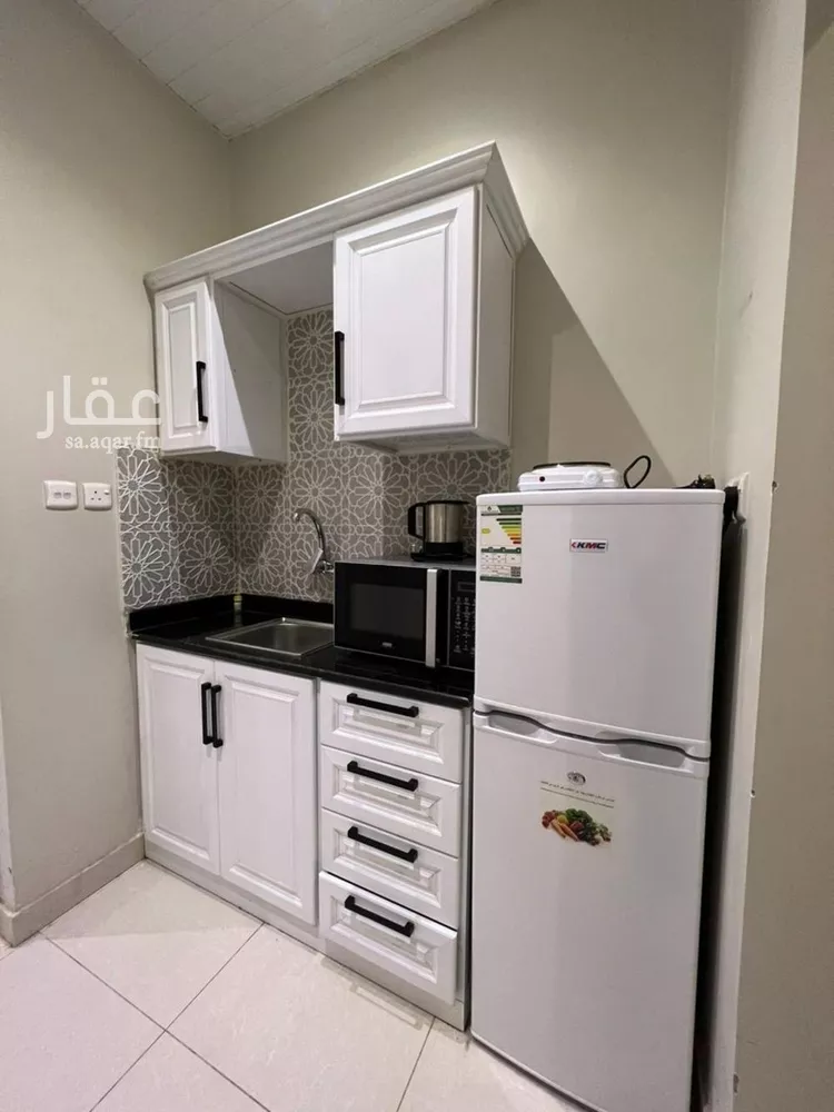 شقة للإيجار في صورة 4