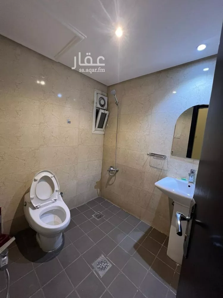 شقة للإيجار في شارع ابي بكر الصديق الفرعي, حي المصيف, مدينة الرياض, منطقة الرياض صورة 5
