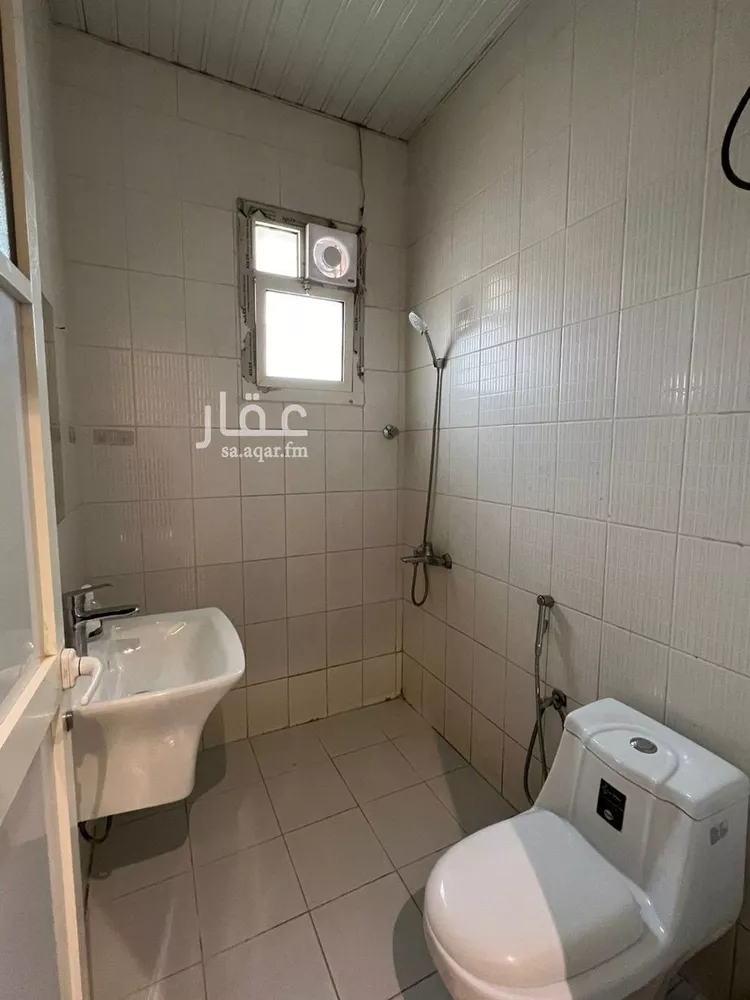 شقة للإيجار في  صورة 2