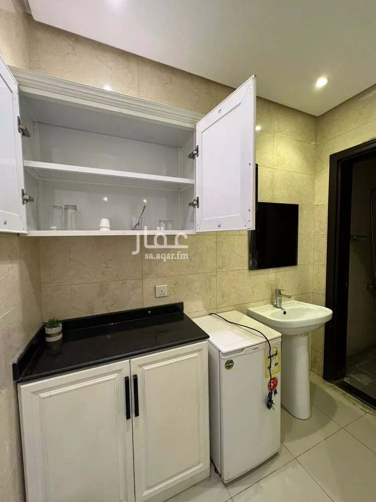 شقة للإيجار في شارع ابي بكر الصديق الفرعي, حي المصيف, مدينة الرياض, منطقة الرياض صورة 3