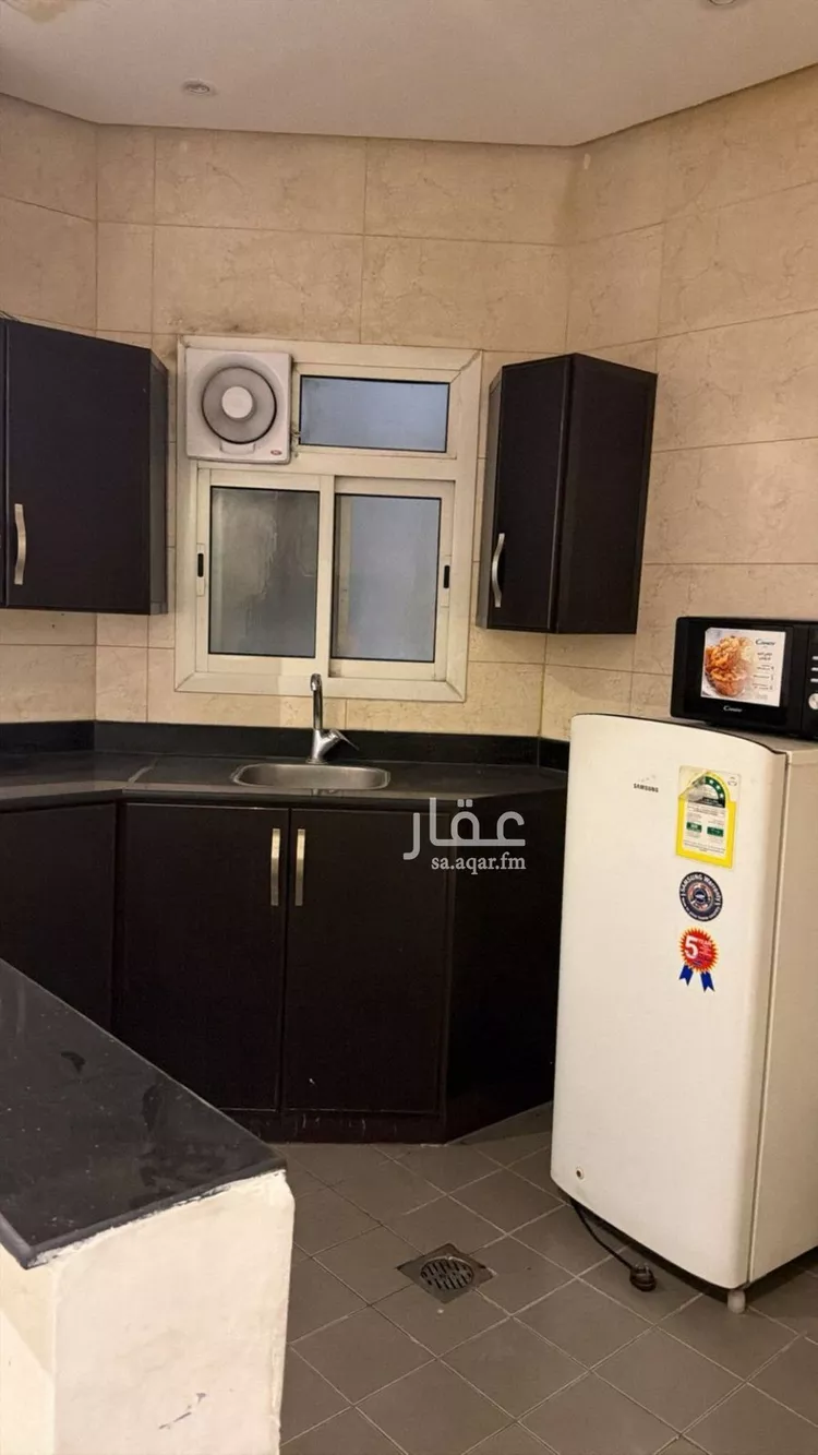 شقة للإيجار في شارع ابي بكر الصديق, حي المصيف, مدينة الرياض, منطقة الرياض 8