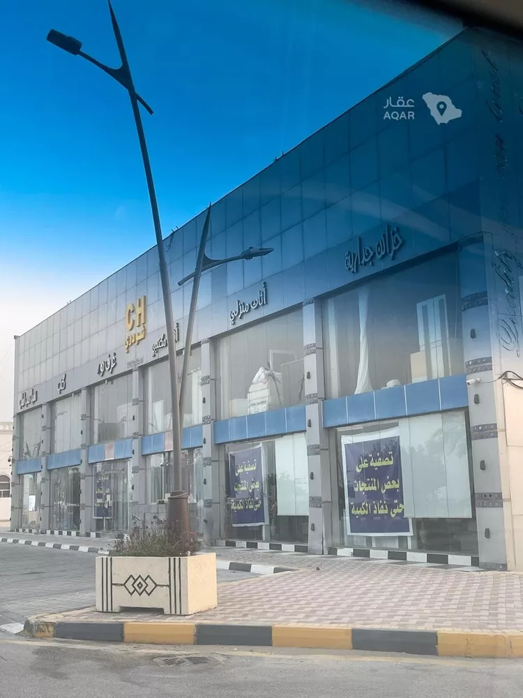 محل للإيجار في شارع طريق الخليج, حي المحار, مدينة القطيف, المنطقة الشرقية صورة 2