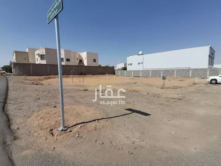 أرض للبيع في شارع محمد بن صالح العثيمين, حي الياسمين, مدينة حائل, منطقة حائل