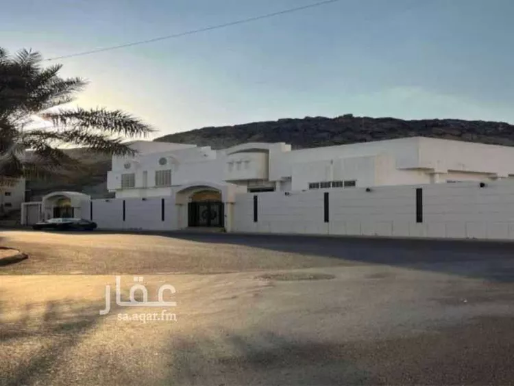 فيلا للإيجار في شارع ابو طاهر المحلي, حي بطحاء قريش, مدينة مكة المكرمة, منطقة مكة المكرمة صورة 2