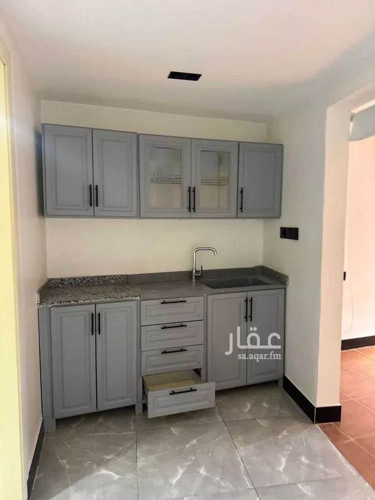 شقة للإيجار في شارع ابن كامل, حي المربع, مدينة الرياض, منطقة الرياض صورة 5