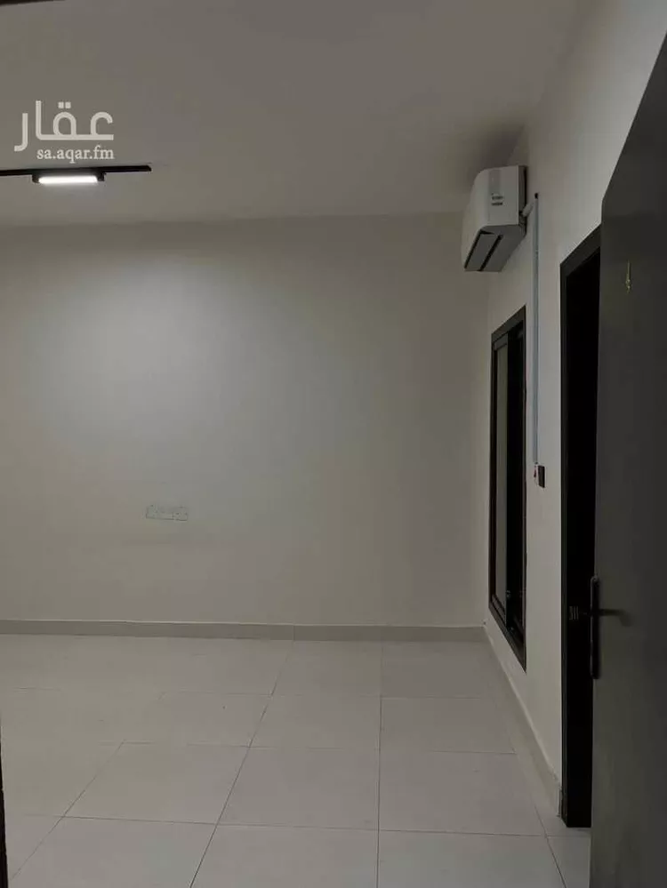 شقة للإيجار في شارع صلاح الدين الايوبي, حي الضباط, مدينة الرياض, منطقة الرياض صورة 2