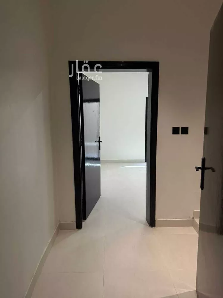 شقة للإيجار في شارع صلاح الدين الايوبي, حي الضباط, مدينة الرياض, منطقة الرياض صورة 2