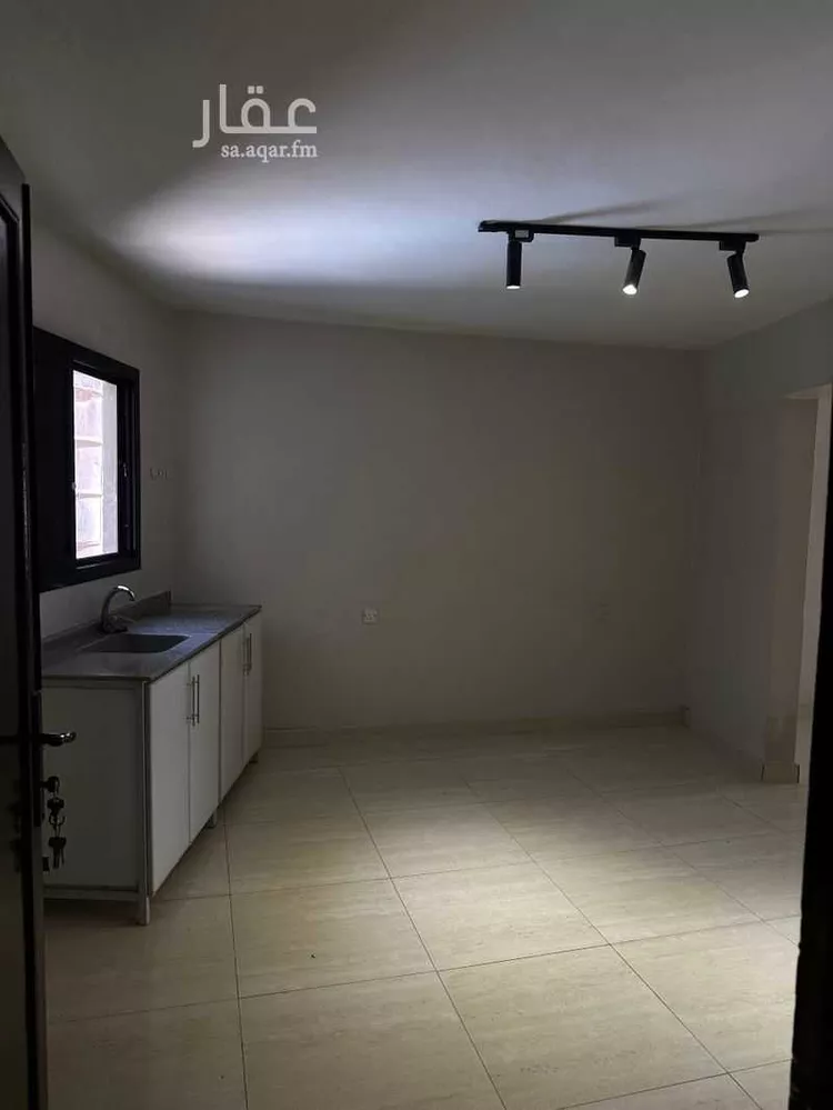 شقة للإيجار في شارع ابن كامل, حي المربع, مدينة الرياض, منطقة الرياض