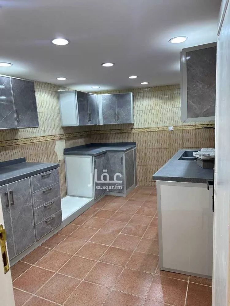 شقة للإيجار في شارع ابن كامل, حي المربع, مدينة الرياض, منطقة الرياض صورة 5