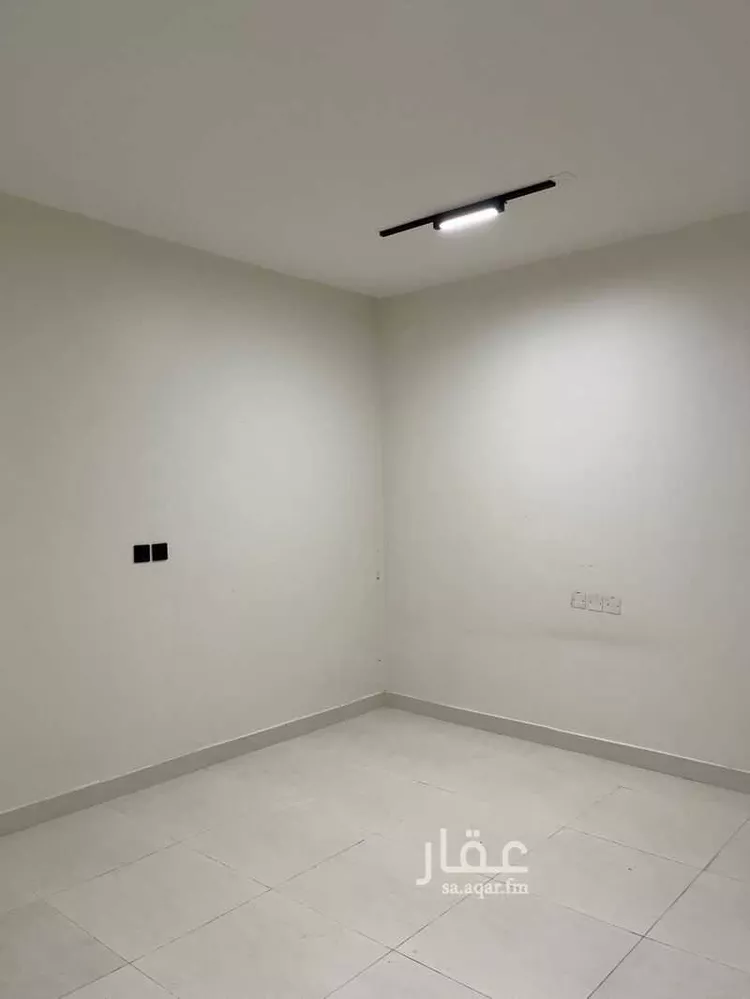شقة للإيجار في شارع صلاح الدين الايوبي, حي الضباط, مدينة الرياض, منطقة الرياض صورة 5
