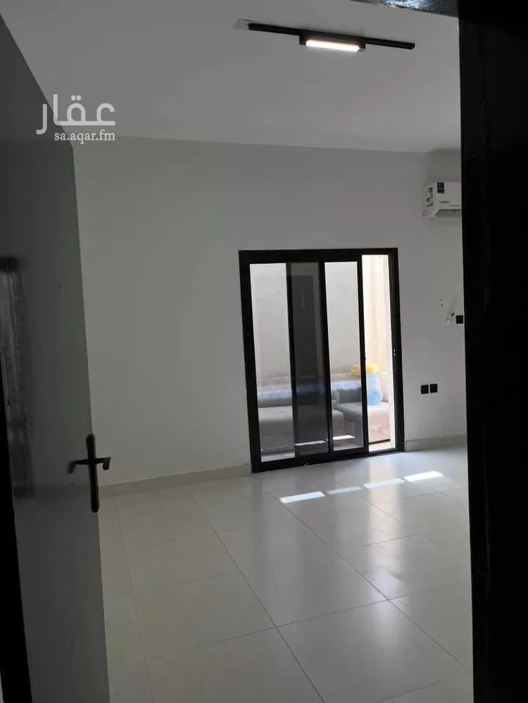 شقة للإيجار في شارع صلاح الدين الايوبي, حي الضباط, مدينة الرياض, منطقة الرياض صورة 3