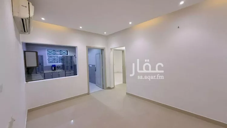 شقة للإيجار في شارع البرهان العسقلاني, حي المصيف, مدينة الرياض, منطقة الرياض صورة 2