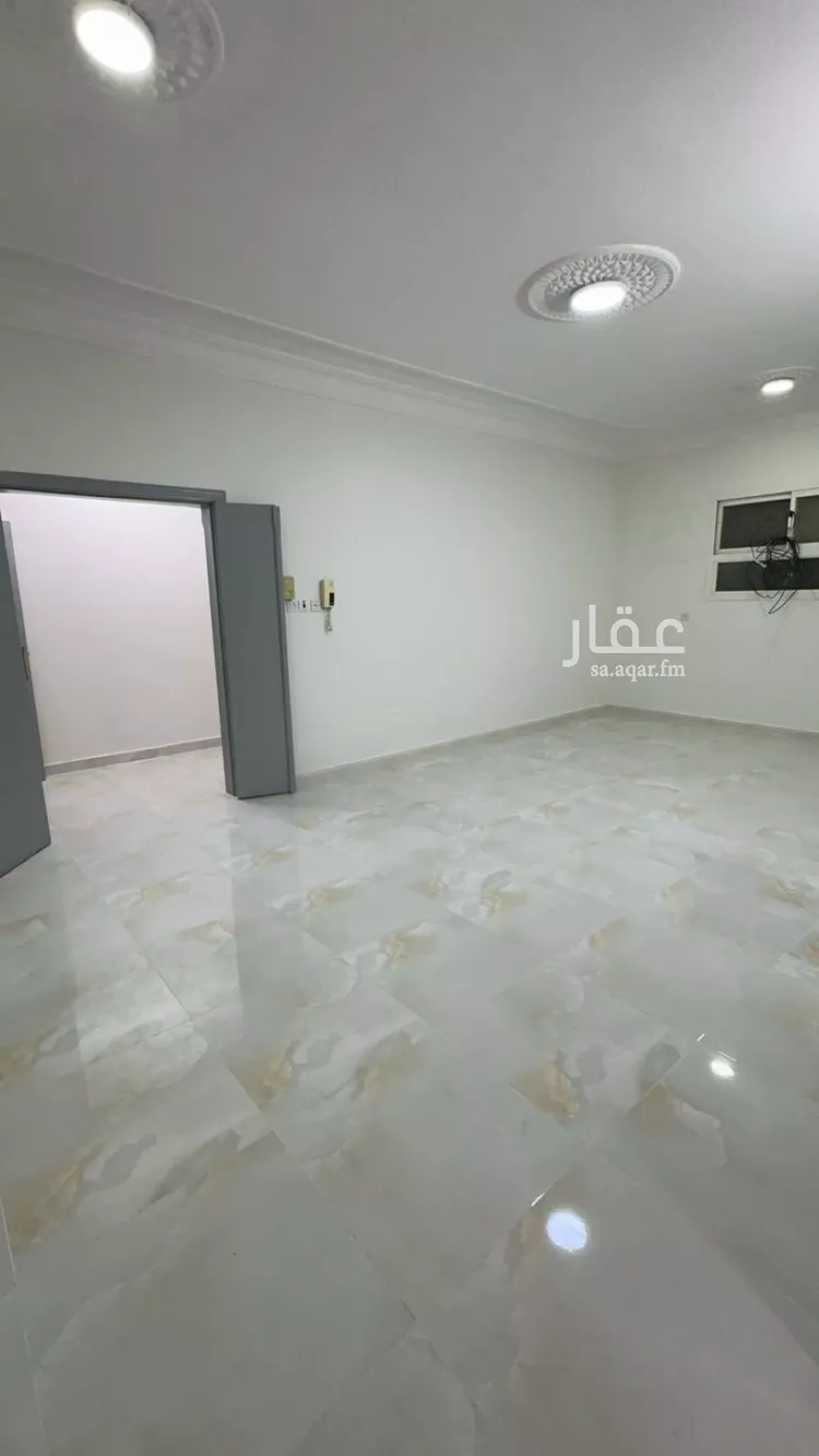 Floor for Rent in Riyadh Dhahrat Al Badi'ah صورة 5