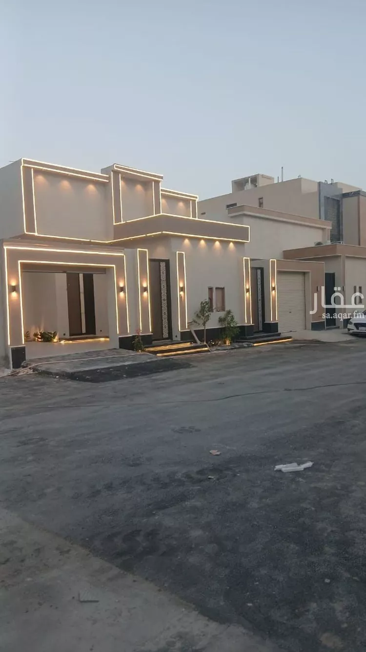 دور للبيع في شارع الحرفين, حي النظيم, مدينة الرياض, منطقة الرياض