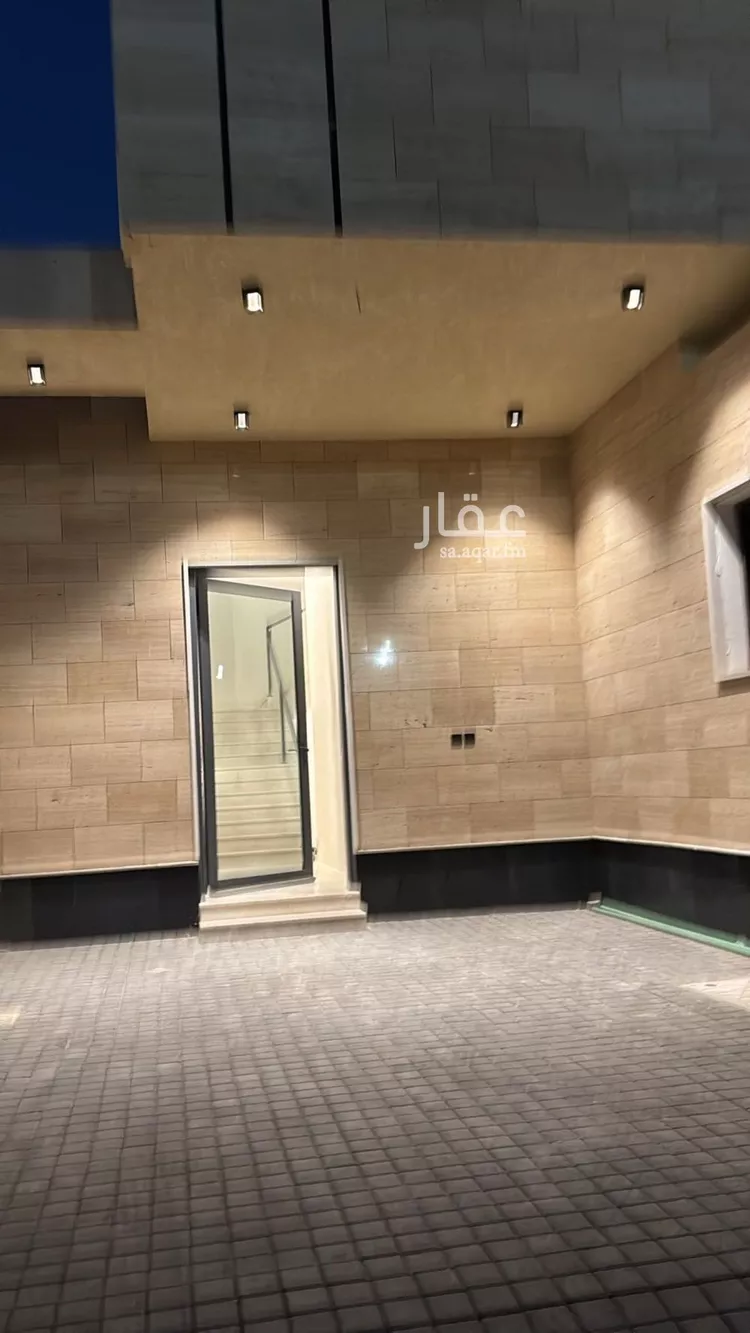 دور للبيع في شارع عبدالله بن أبي حسان, حي العارض, مدينة الرياض, منطقة الرياض صورة 3