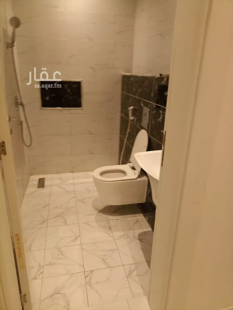 شقة للإيجار في شارع عمر بن عمرو بن إياس, حي النرجس, مدينة الرياض, منطقة الرياض صورة 3