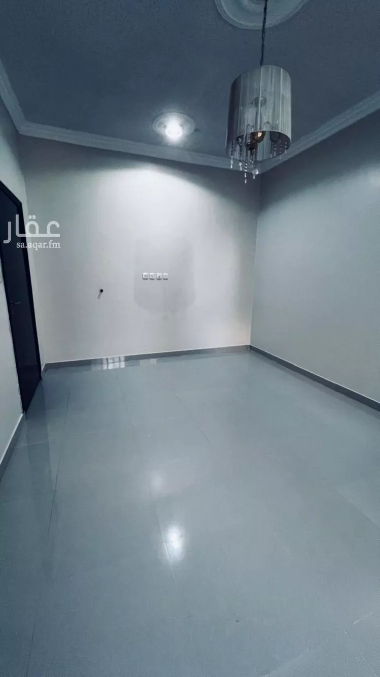شقة للإيجار في شارع محمد بن زين الدين الطبري, حي الرمال, مدينة الرياض, منطقة الرياض