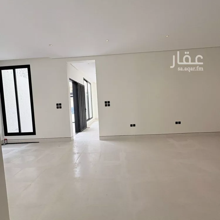 دور للبيع في شارع عائشة بنت ابي بكر, حي شبرا, مدينة الرياض, منطقة الرياض صورة 5