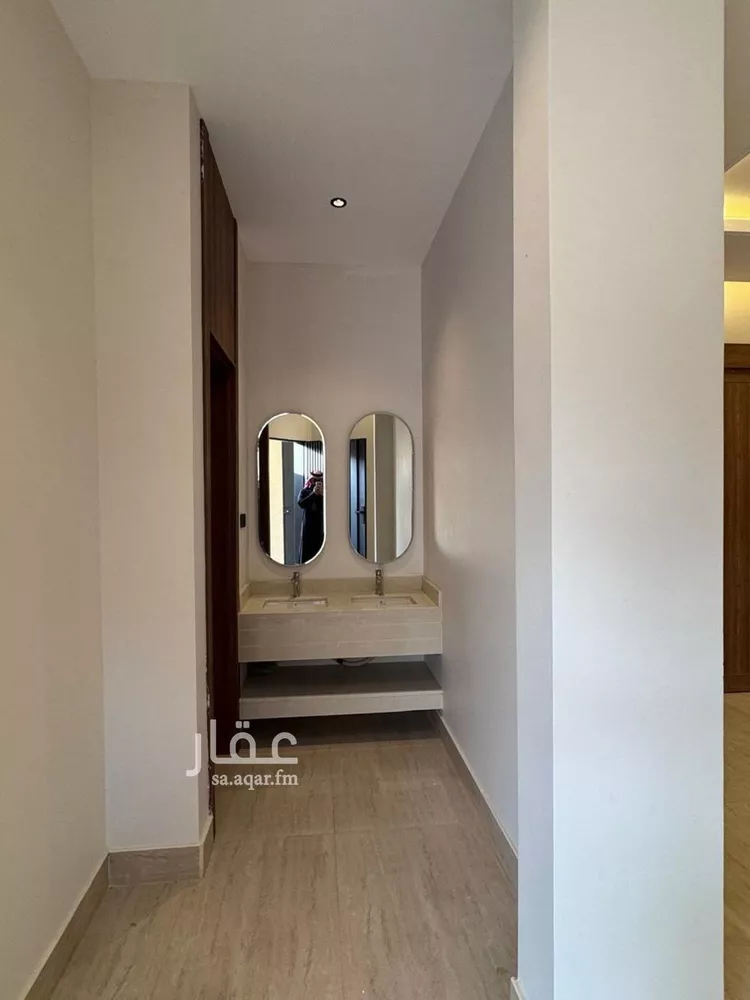 فيلا للبيع في شارع السيل الكبير, حي المهدية, مدينة الرياض, منطقة الرياض صورة 4