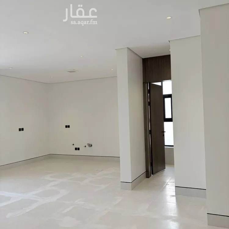 دور للبيع في شارع عائشة بنت ابي بكر, حي شبرا, مدينة الرياض, منطقة الرياض صورة 4