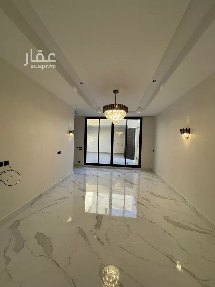 فيلا للبيع في شارع عبدالعزيز بن أبي محذورة, حي المهدية, مدينة الرياض, منطقة الرياض صورة 4