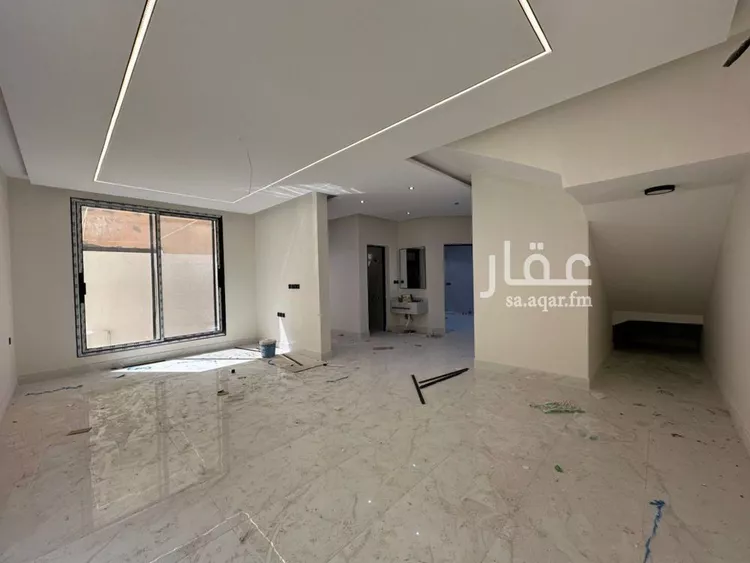 Villa for Sale in Al Khobar Al Amwaj 8