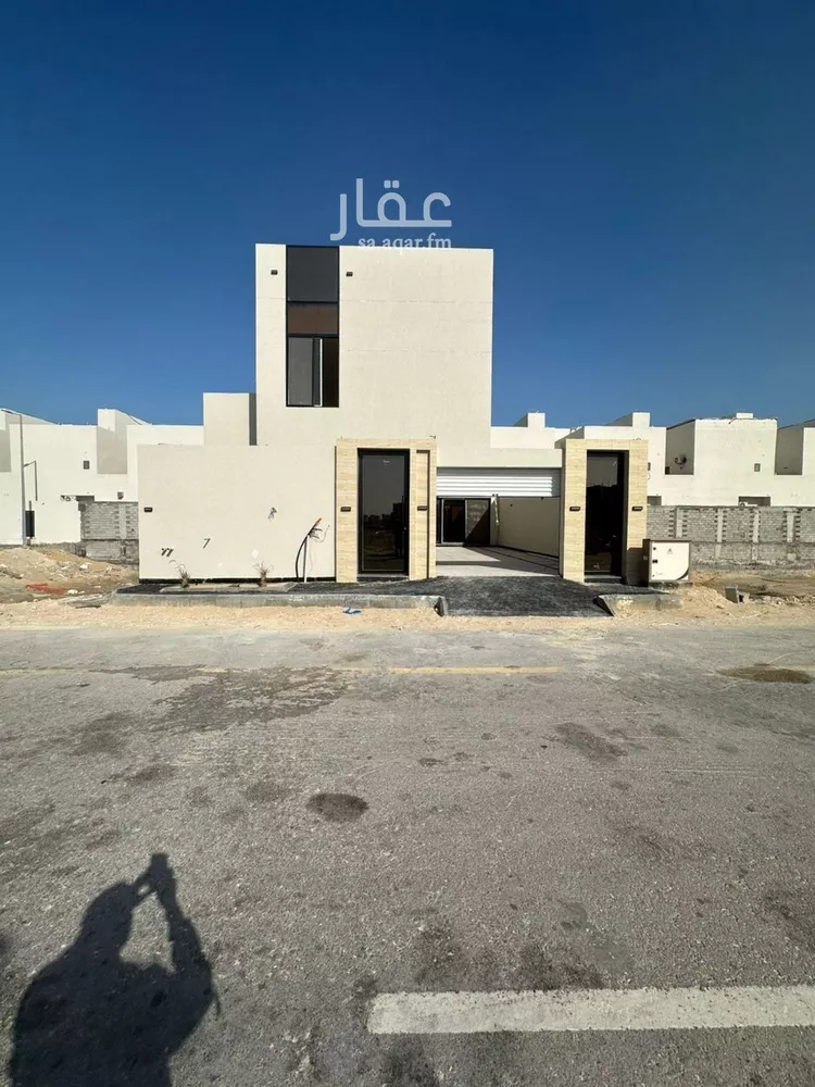 فيلا للبيع في شارع الخفجي, حي اللؤلؤ, مدينة الخبر, المنطقة الشرقية 10