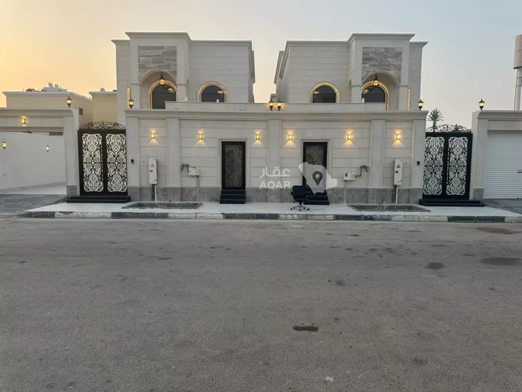 فيلا للبيع في شارع الشعله, حي البحيرة, مدينة الخبر, المنطقة الشرقية 14