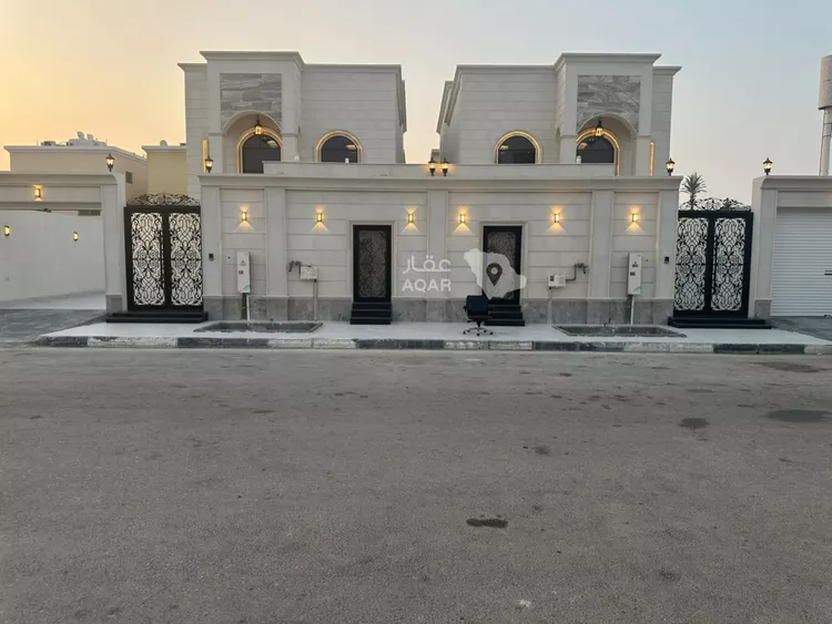 فيلا للبيع في شارع الشعله, حي البحيرة, مدينة الخبر, المنطقة الشرقية