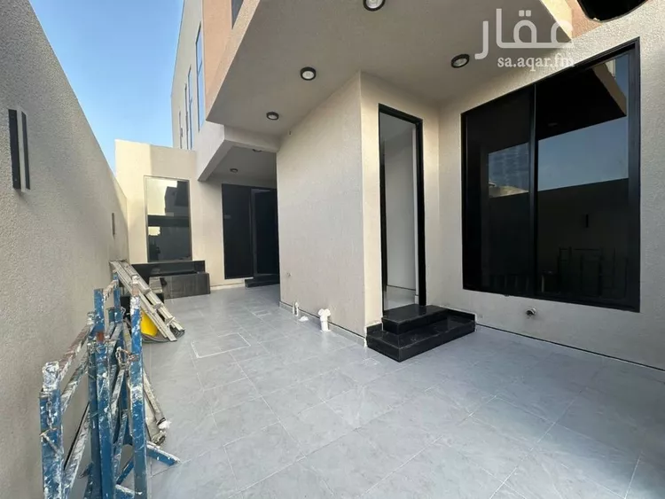 فيلا للبيع في شارع دومة الجندل, حي الصواري, مدينة الخبر, المنطقة الشرقية 6