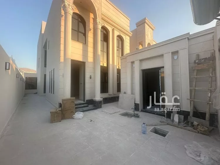 فيلا للبيع في شارع الافلاج, حي الصواري, مدينة الخبر, المنطقة الشرقية صورة 2