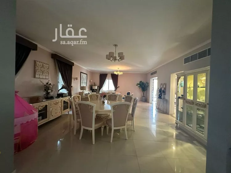 Villa for Sale in Al Khobar Al Amwaj 11