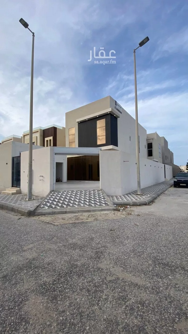 Villa for Sale in Al Khobar Al Buhairah