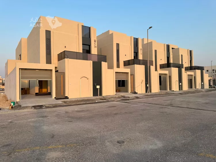 فيلا للبيع في حي البحيرة, مدينة الخبر, المنطقة الشرقية صورة 3