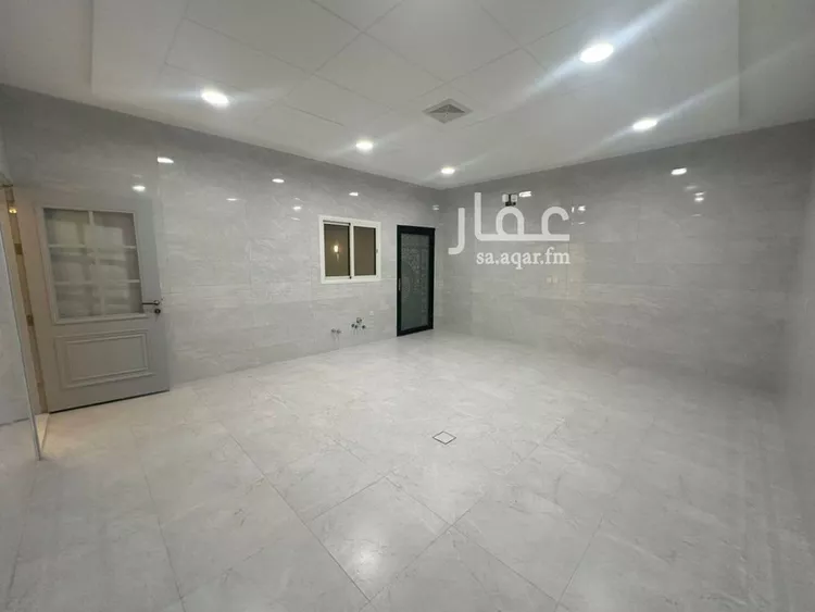 فيلا للبيع في شارع المنتور, حي الصواري, مدينة الخبر, المنطقة الشرقية 10