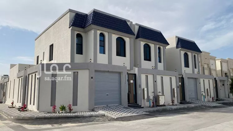 Villa for Sale in Al Khobar Al Amwaj 8