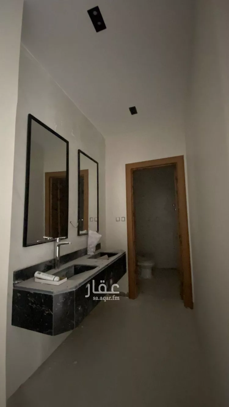 Villa for Sale in Al Khobar Al Amwaj 8