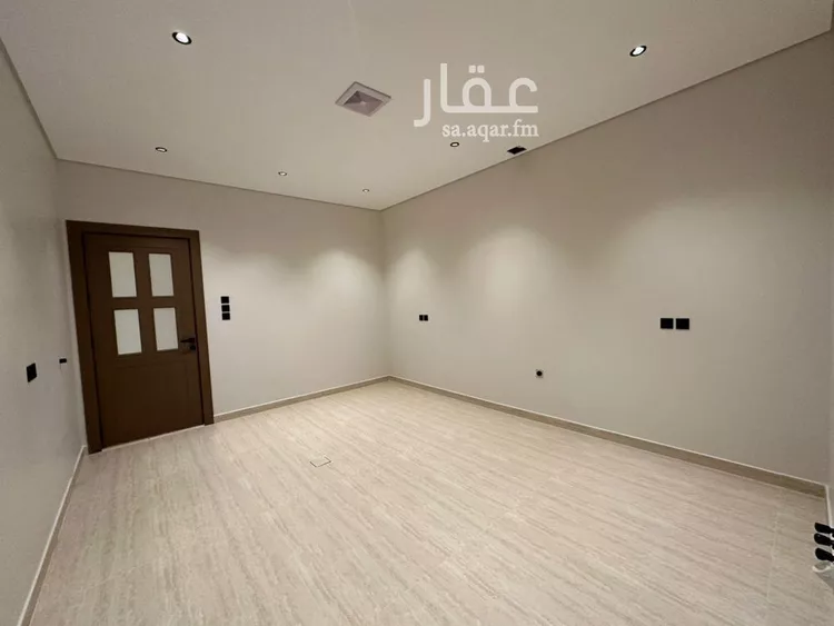 فيلا للبيع في شارع الورد, حي الصواري, مدينة الخبر, المنطقة الشرقية 13